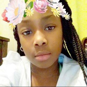 Meet your Posher, Tahasha